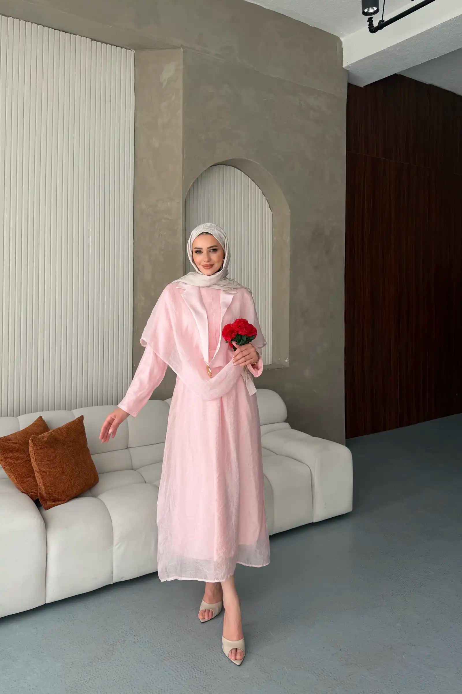 Pembe Gold Halka Detaylı Drapeli Vual Elbise