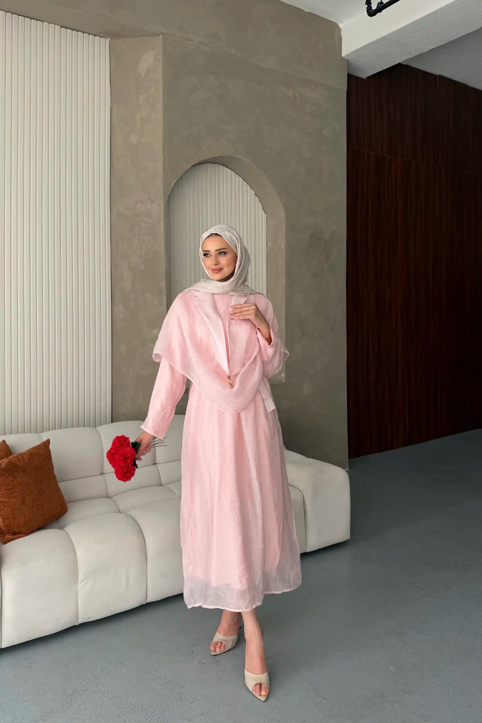 Pembe Gold Halka Detaylı Drapeli Vual Elbise