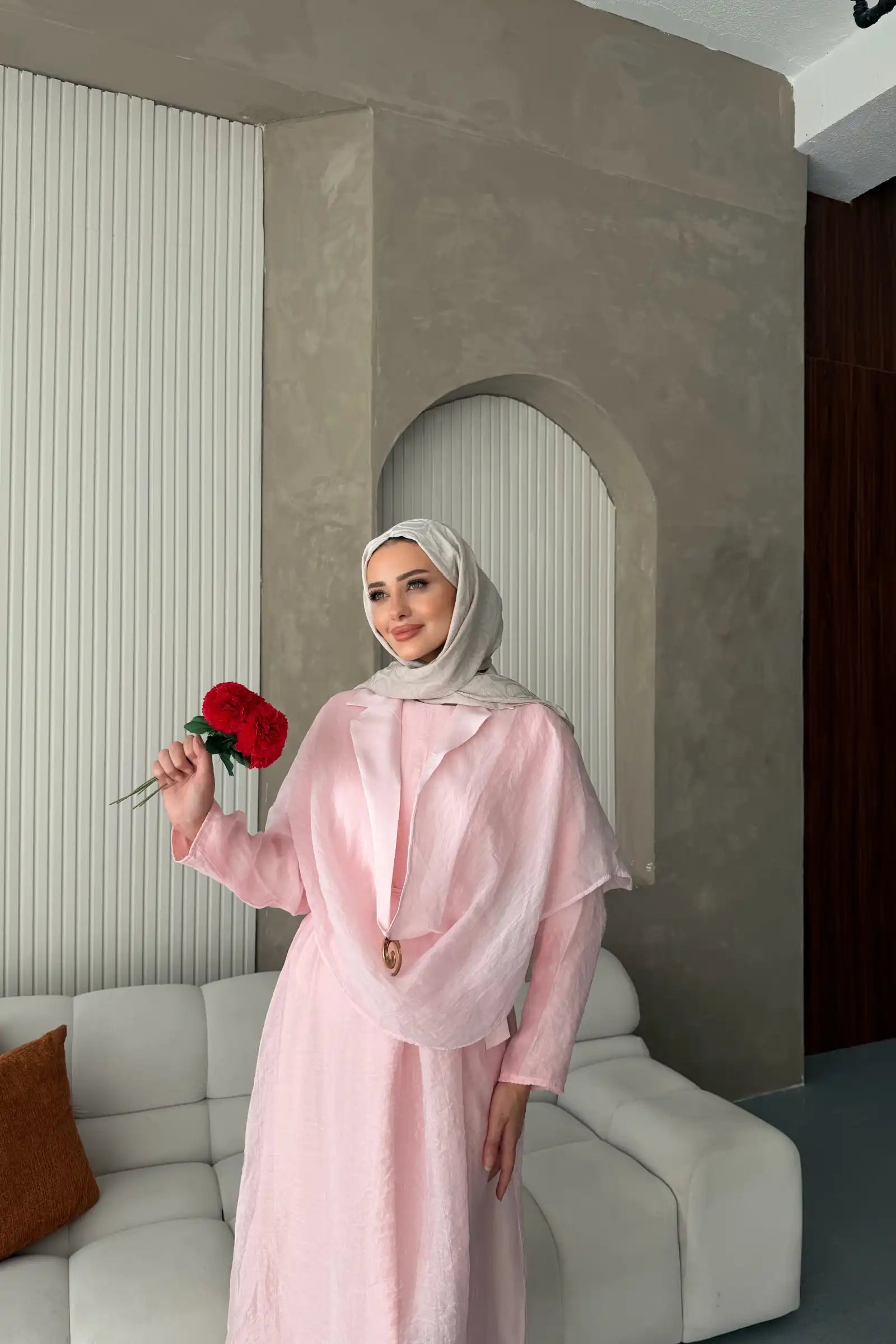 Pembe Gold Halka Detaylı Drapeli Vual Elbise