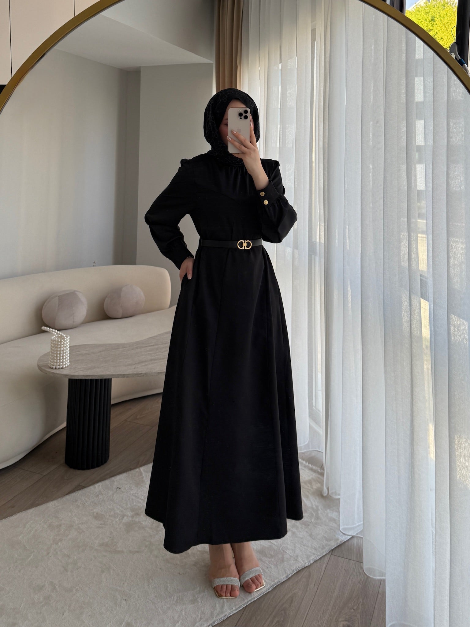 Kemerli Garnili Elbise Ürün ana görseli