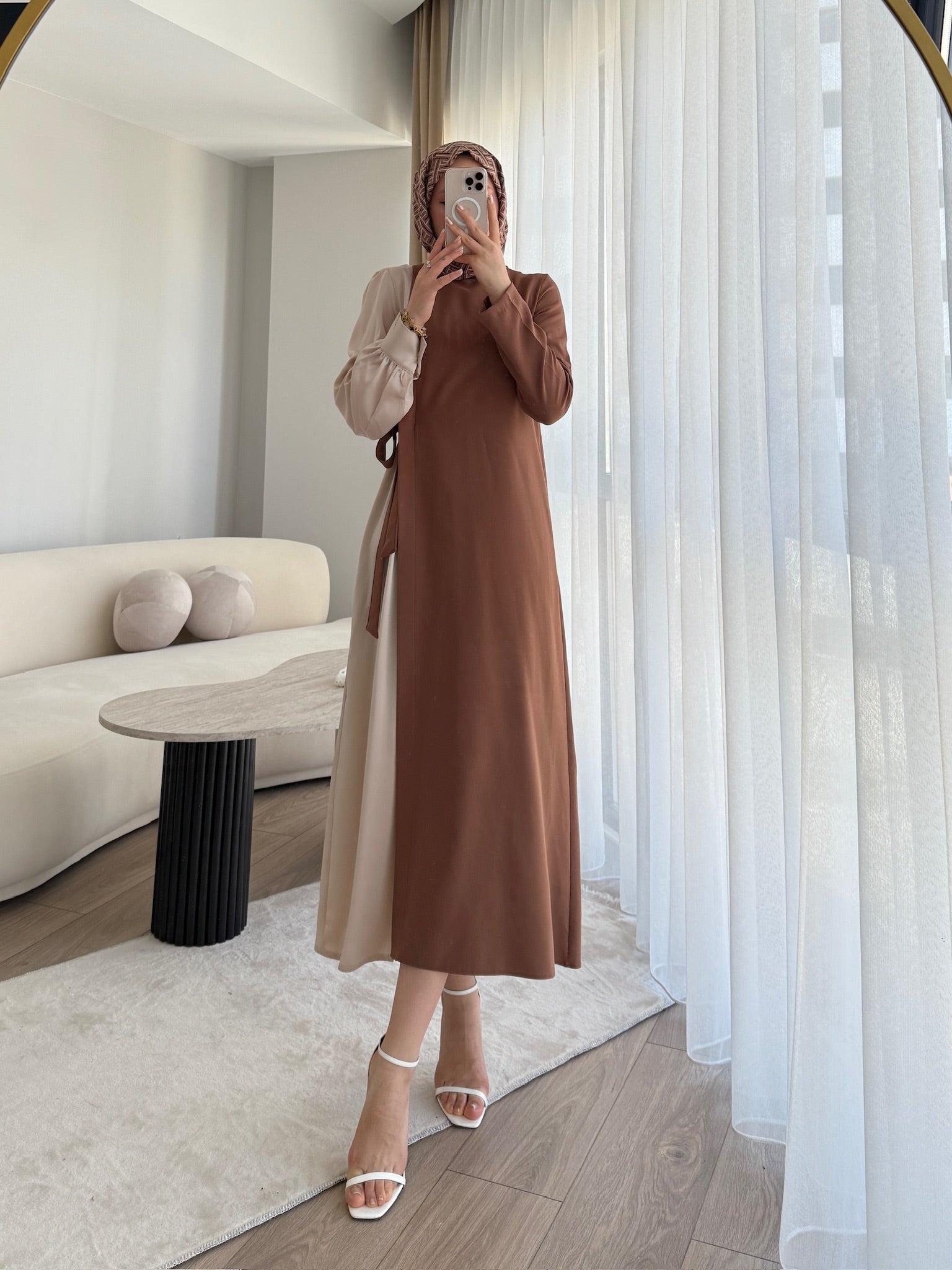 Ella Renkli Elbise Ürün ikincil görseli