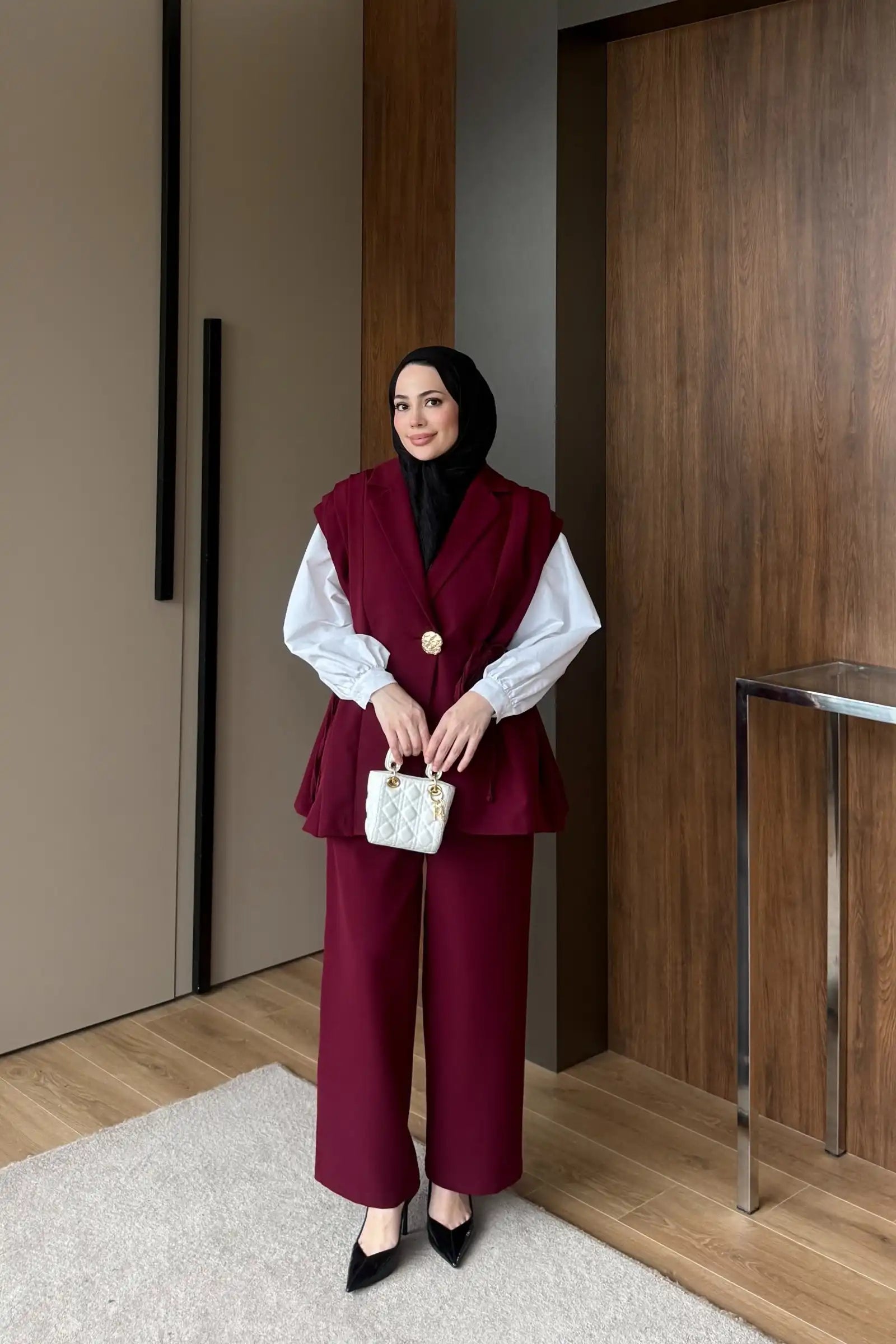 Bordo Yandan Bağcıklı Gold Düğme Detaylı İkili Takım Ürün ana görseli