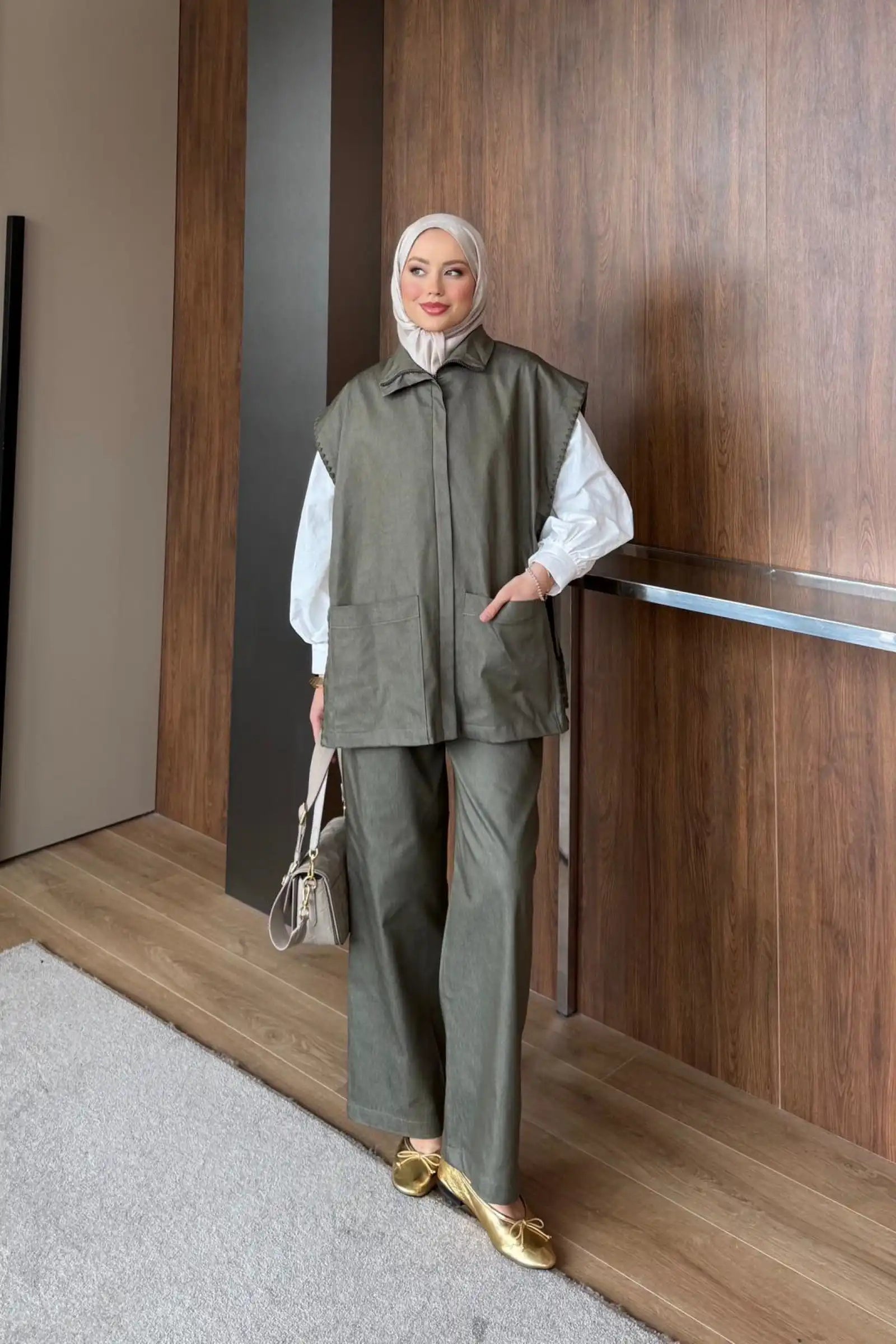 Haki Fermuar Detaylı Zikzak Nakışlı Denim İkili Takım