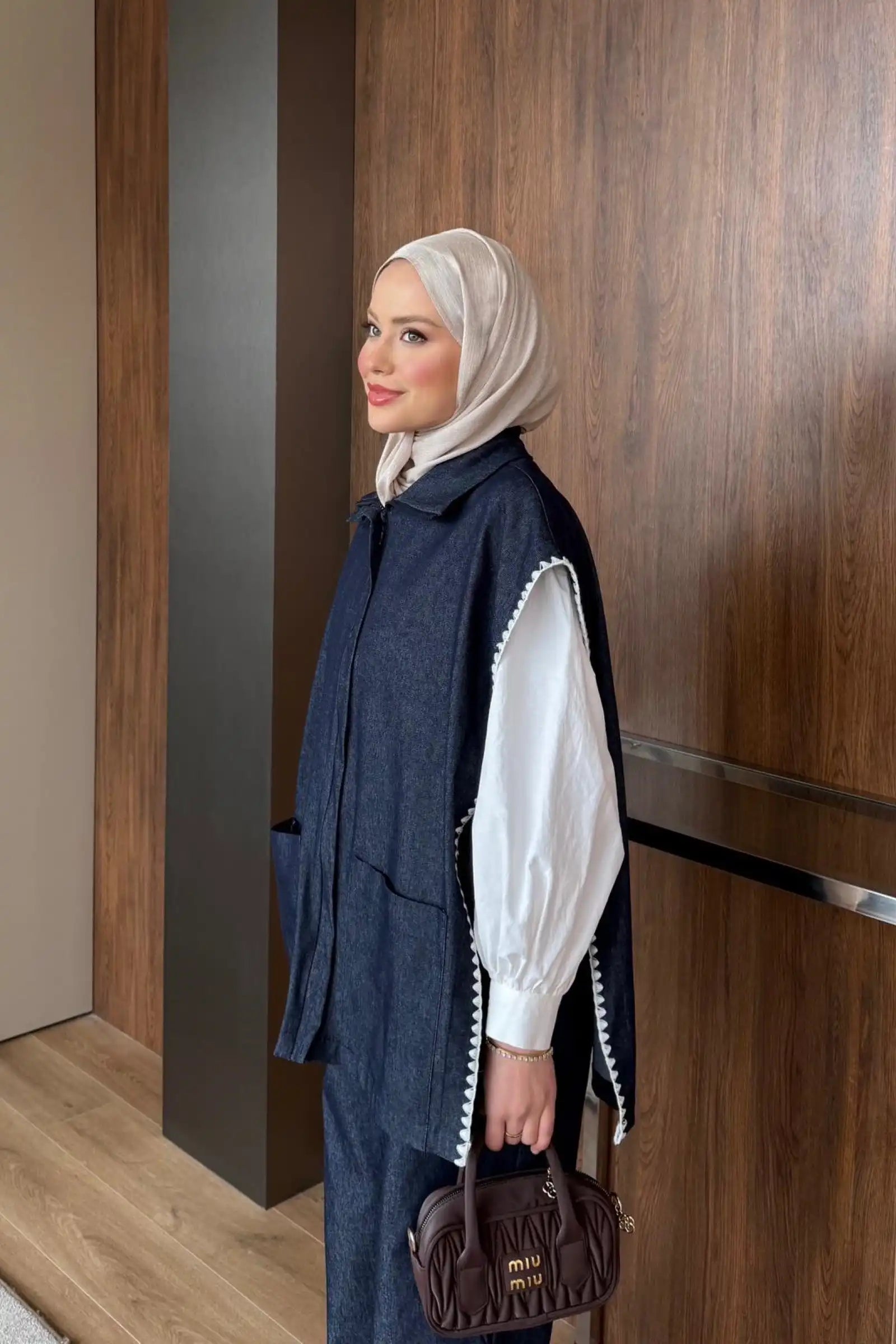 Lacivert Fermuar Detaylı Zikzak Nakışlı Denim İkili Takım