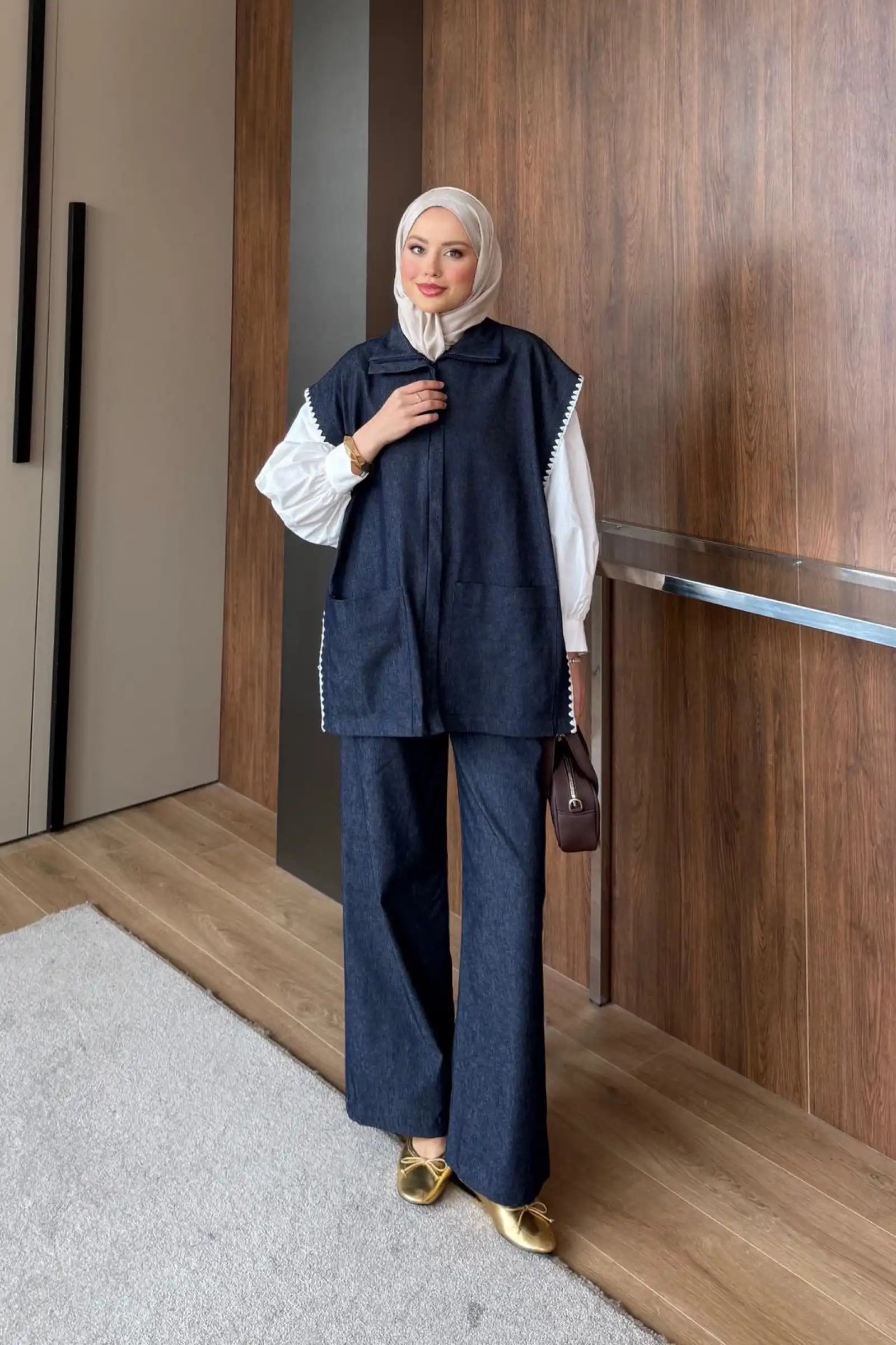 Lacivert Fermuar Detaylı Zikzak Nakışlı Denim İkili Takım