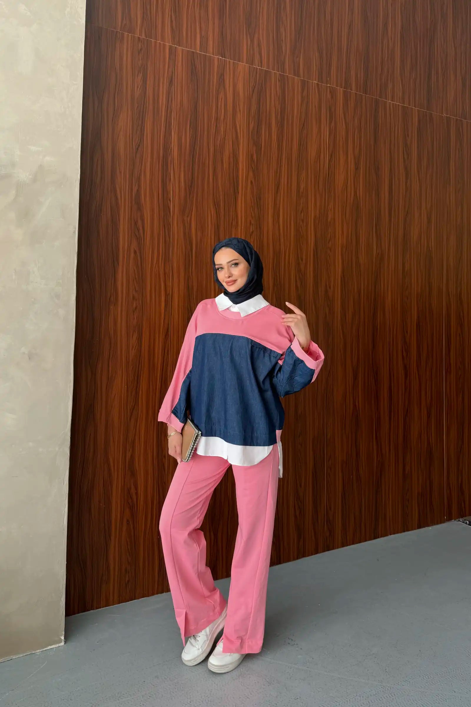 Pembe Gömlek Yakalı Denim Detaylı Takım