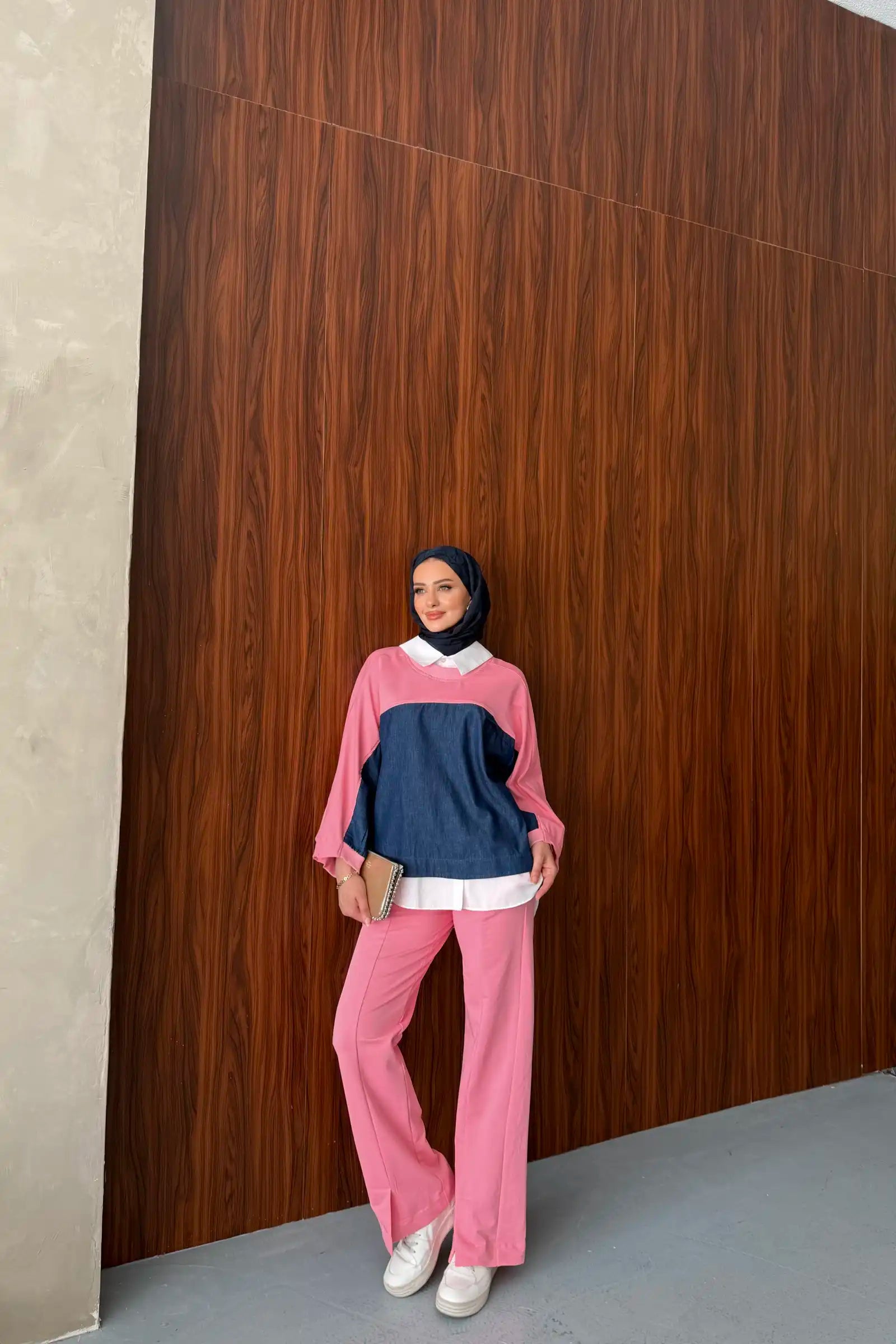 Pembe Gömlek Yakalı Denim Detaylı Takım