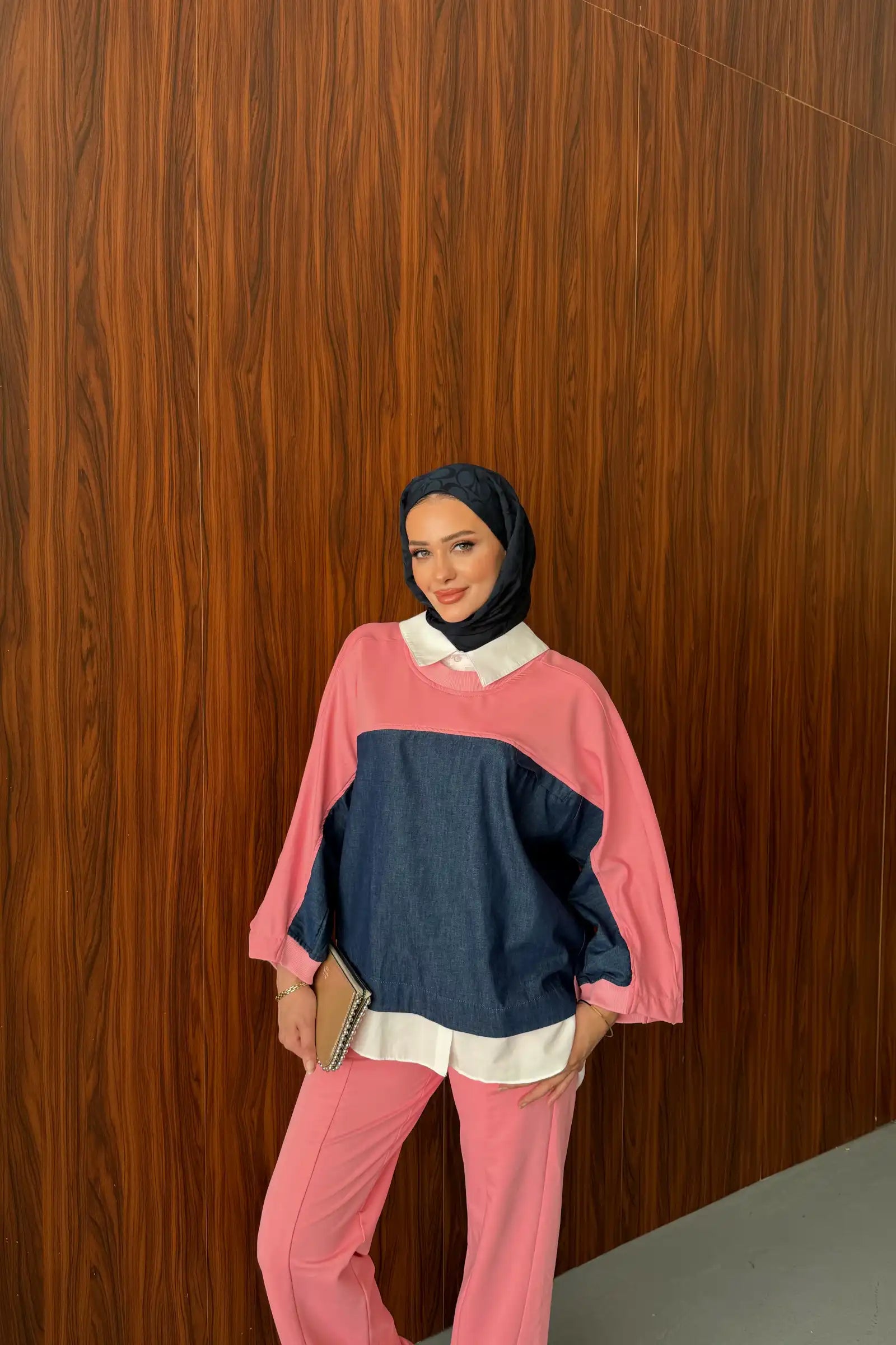 Pembe Gömlek Yakalı Denim Detaylı Takım