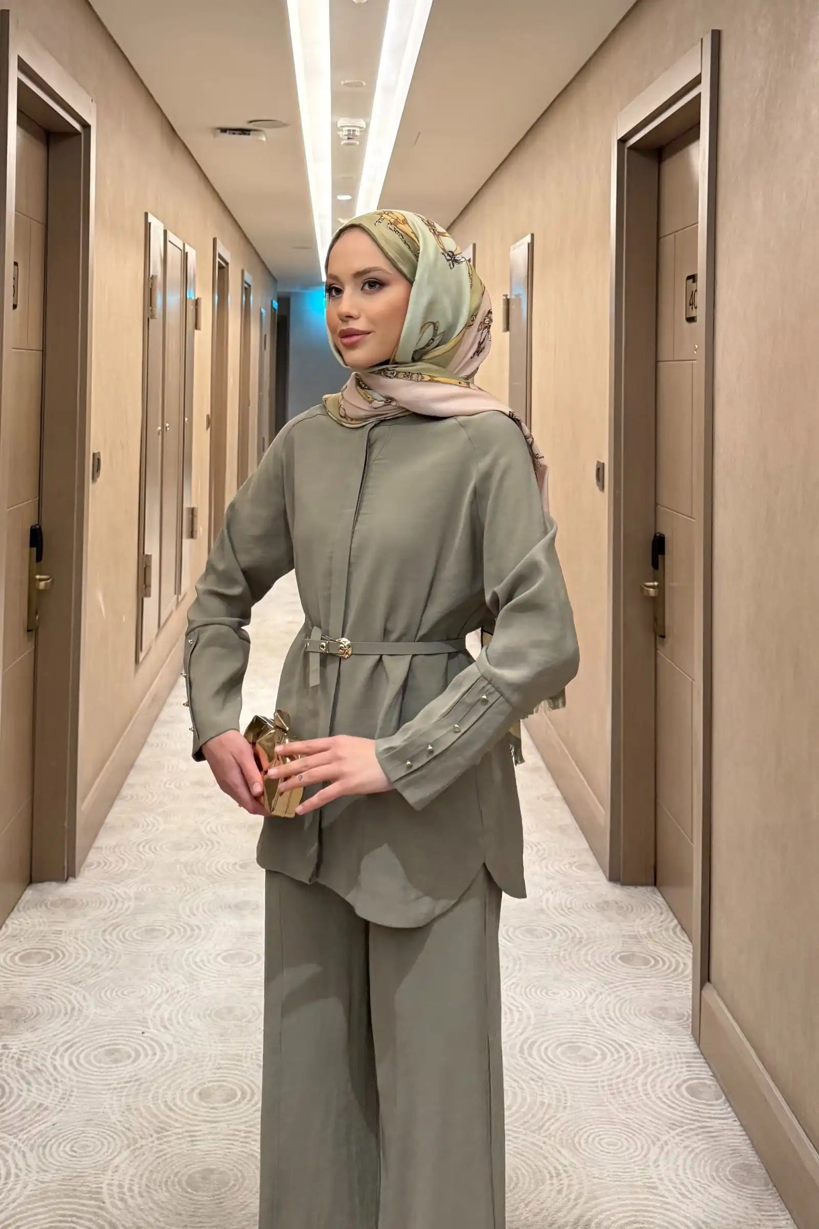 Yeşil Kemer Detaylı Tunik Pantolon Takım
