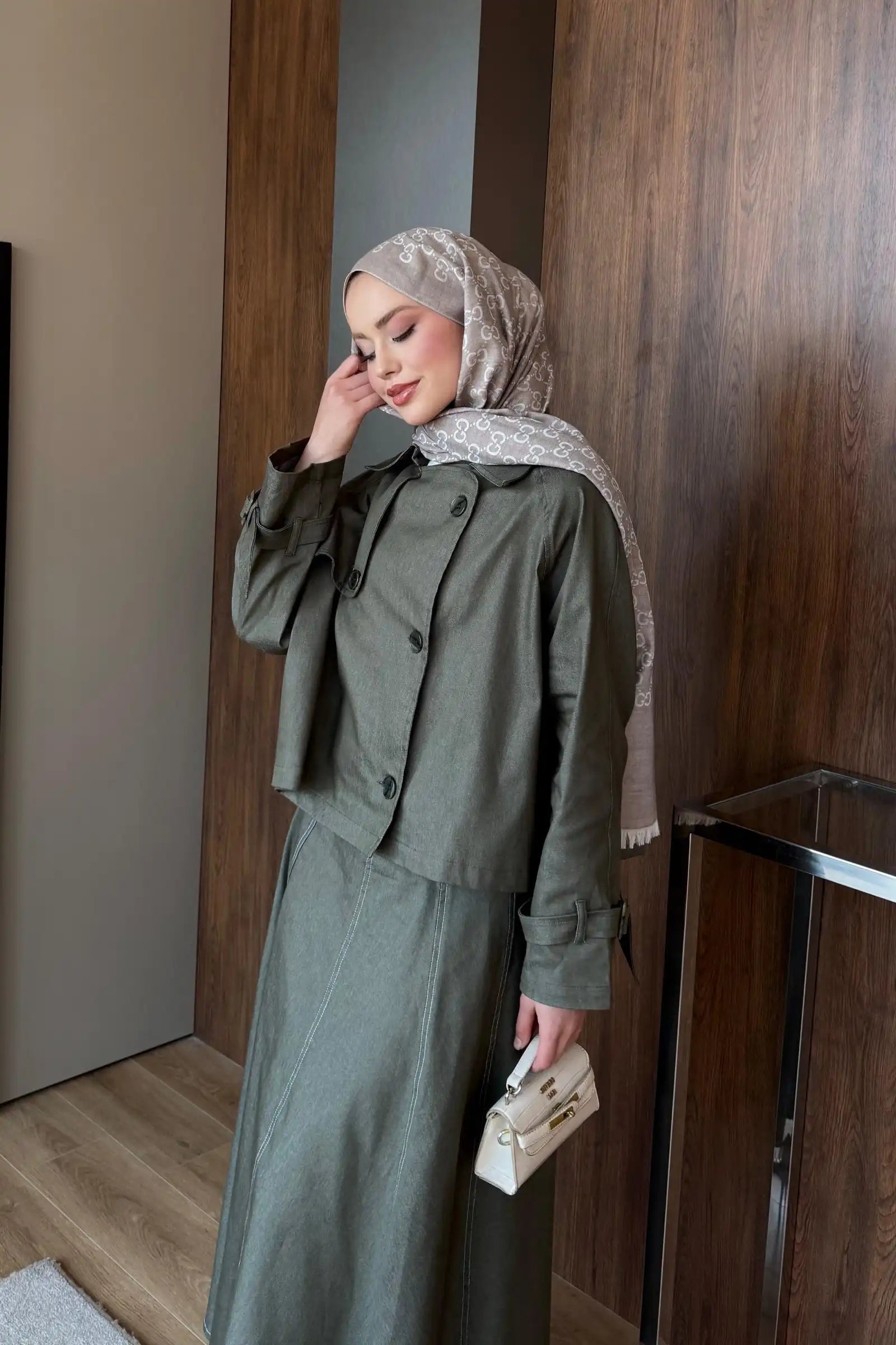 Haki Kontrast Dikişli Kısa Ceket Etek Denim Takım Ürün ana görseli