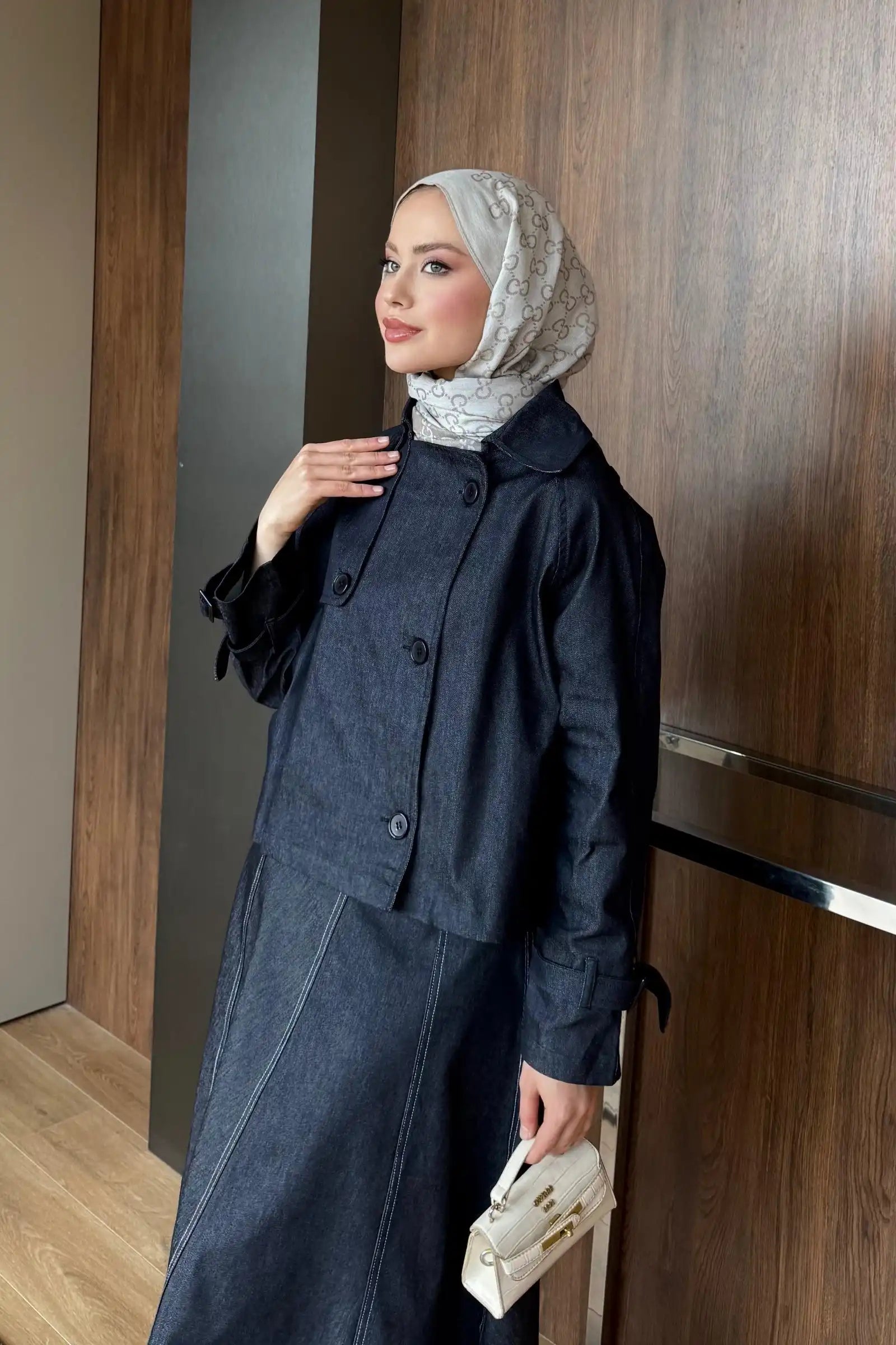 Lacivert Kontrast Dikişli Kısa Ceket Etek Denim Takım