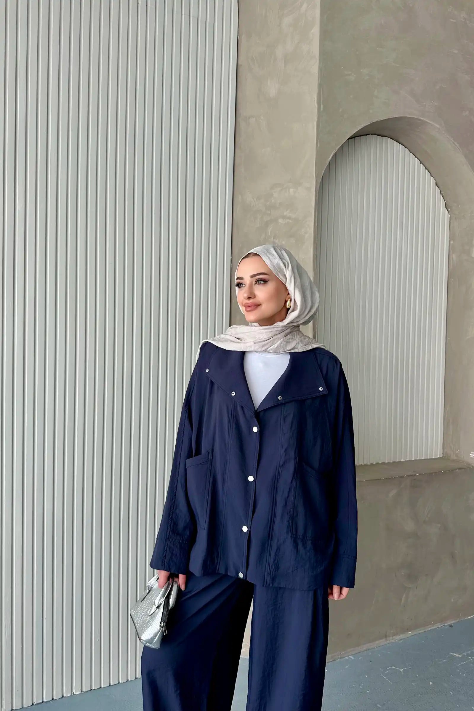 Lacivert Kupra Kumaş Çıtçıtlı Şalvar Takım
