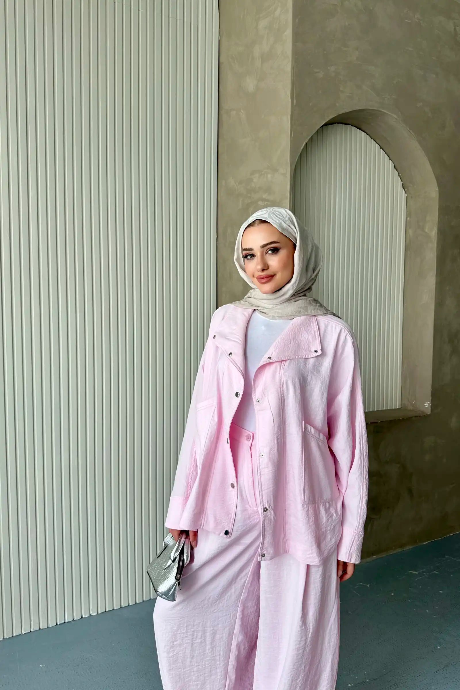 Pembe Kupra Kumaş Çıtçıtlı Şalvar Takım