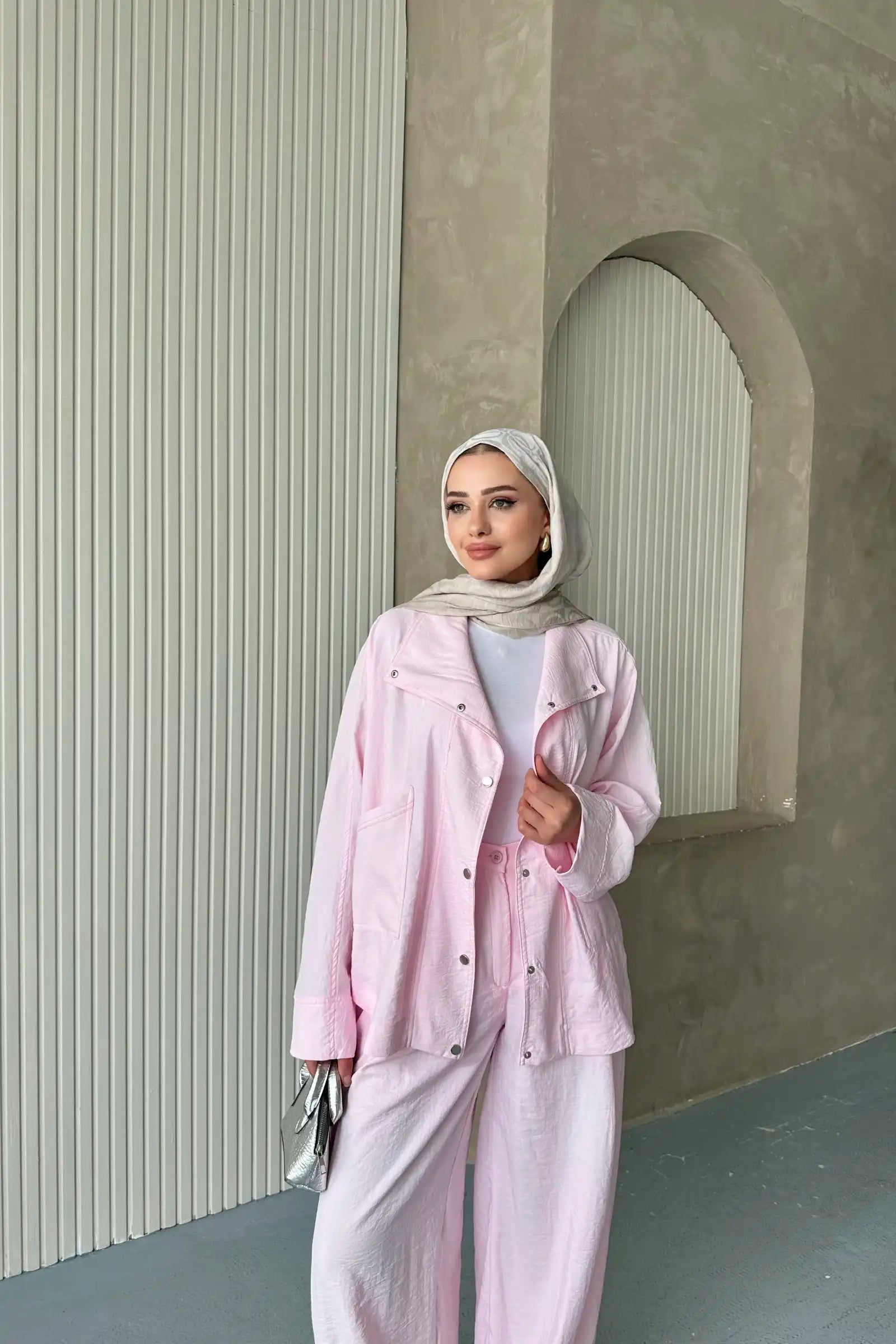 Pembe Kupra Kumaş Çıtçıtlı Şalvar Takım