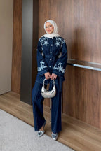 Lacivert Çiçek Nakışlı Kuşaklı Denim İkili Takım