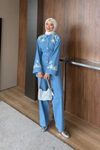 Mavi Çiçek Nakışlı Kuşaklı Denim İkili Takım