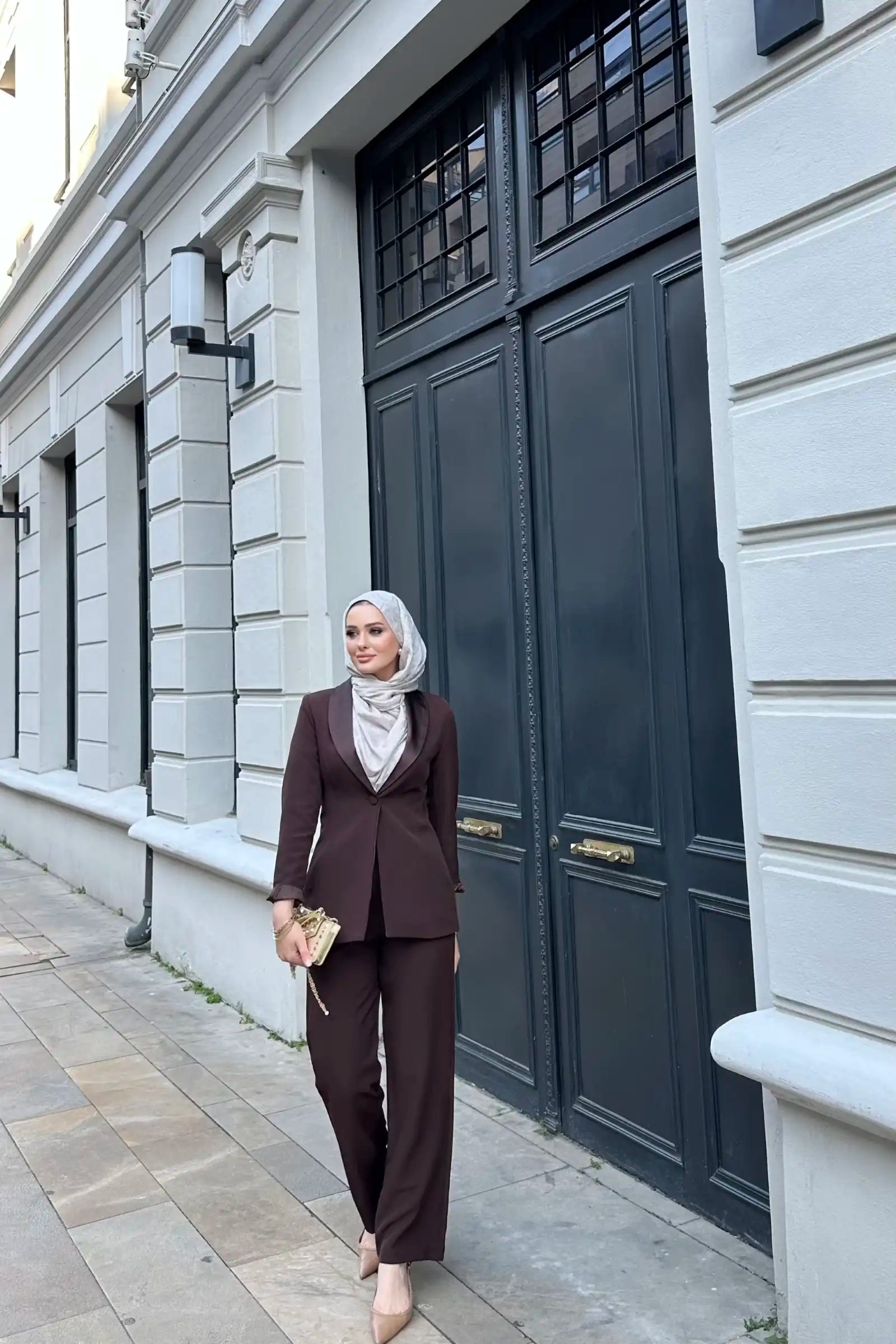 Kahverengi Saten Şal Yakalı Blazer Pantolon Takımı