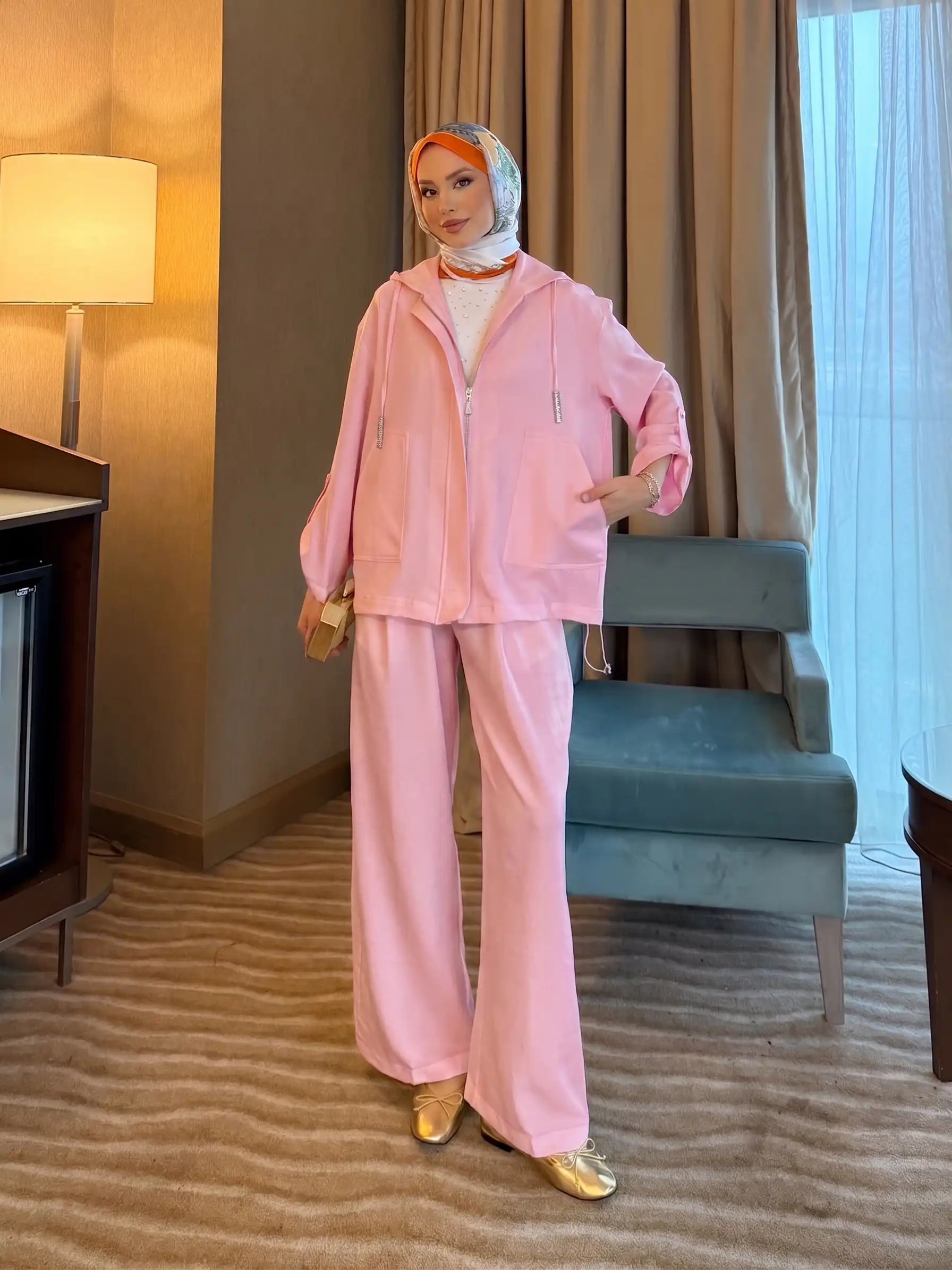 Taş Detaylı Üçlü Spor Takım - Pembe