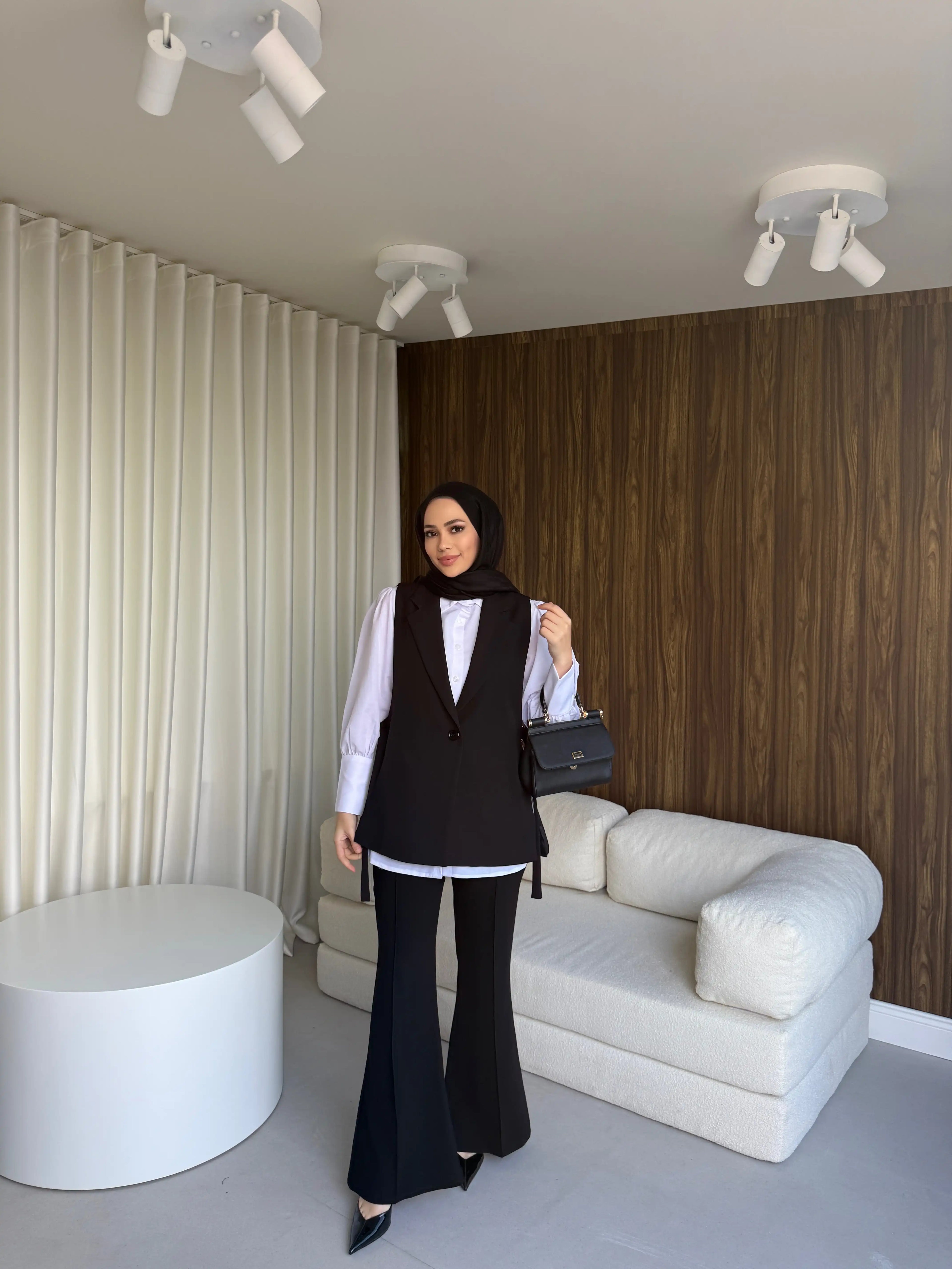 Siyah Yandan Bağlamalı Blazer Yelek